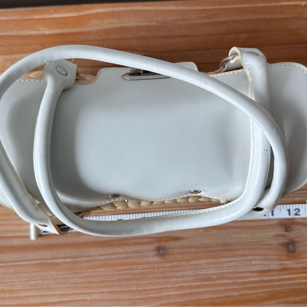 White Trim Woven Straw Tote - Women's Fashion Bag - Picture 4 of 8